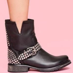 Steve Madden Frankie Boot